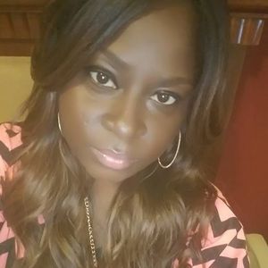 Meet your Posher, Jenae